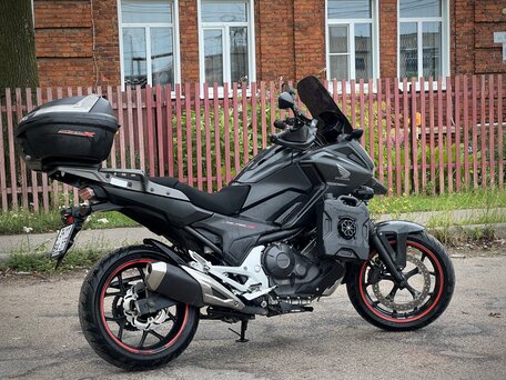 2017 Honda NC 750X, чёрный, 650000 рублей, вид 2
