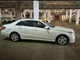 2011 Mercedes-Benz E-Класс 350 IV (W212, S212, C207), белый, 981255 рублей, вид 4