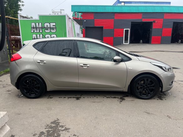 2014 Kia Ceed II, серебристый, 850000 рублей - вид 2