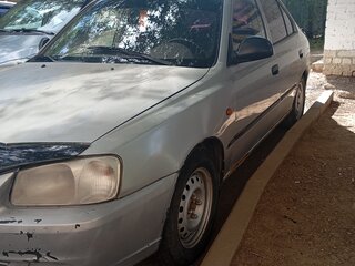 2004 Hyundai Accent ТагАЗ II, серебристый, 185000 рублей, вид 1