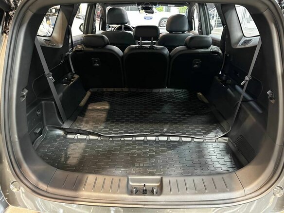 2026 Geely Okavango I Рестайлинг, серый, 4242189 рублей - вид 11