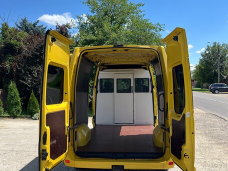 2020 Renault Master, жёлтый, 2250000 рублей, вид 4