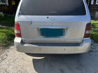 2005 Kia Carnival I Рестайлинг, серебристый, 350000 рублей, вид 3