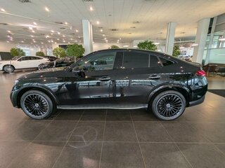 2026 Mercedes-Benz GLC Coupe 300 II (C254), чёрный, 9900000 рублей, вид 3