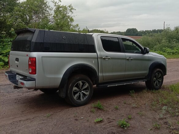 2023 JAC T8, серебристый, 2280000 рублей - вид 4
