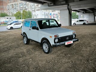 2015 Lada (ВАЗ) 2121 (4x4) I Рестайлинг, белый, 335000 рублей, вид 1