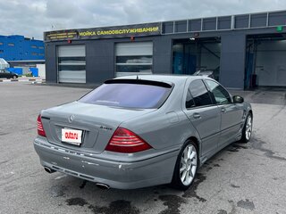2002 Mercedes-Benz S-Класс 430 IV (W220) Рестайлинг, серебристый, 1000000 рублей, вид 4