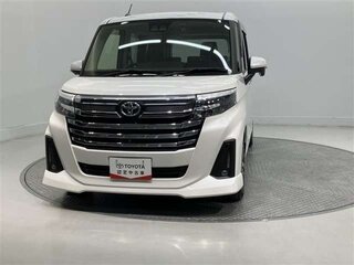 2021 Toyota Roomy I Рестайлинг, белый, 920300 рублей, вид 3