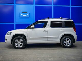 2015 Skoda Yeti I Рестайлинг, белый, 930000 рублей, вид 3