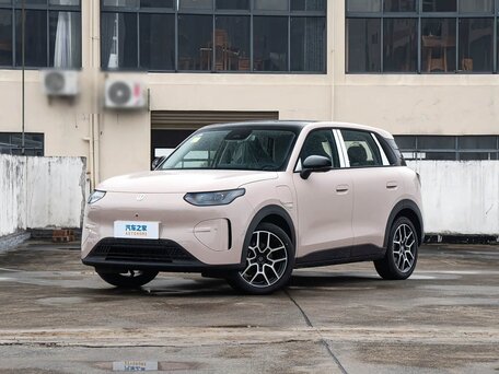 Leapmotor A10
