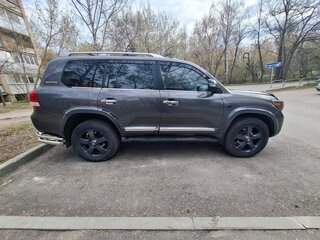 2011 Toyota Land Cruiser 200 Series, серый, 2980000 рублей, вид 4
