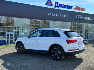 2017 Audi Q5 II (FY), белый, 2850000 рублей, вид 3