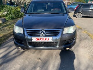 2008 Volkswagen Touareg I Рестайлинг, серый, 1100000 рублей, вид 1