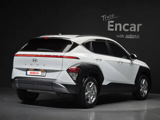 2023 Hyundai Kona II (SX2), белый, 1800000 рублей, вид 3