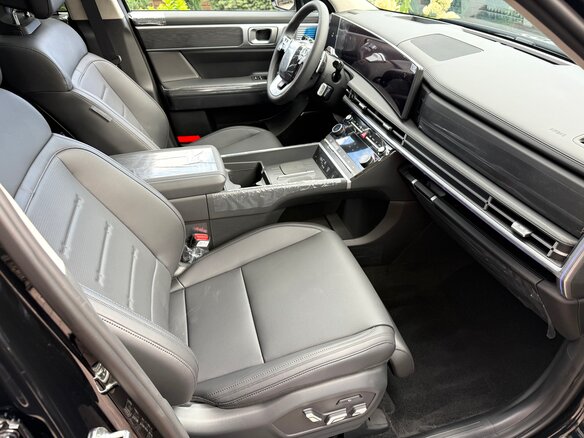 2026 Hyundai Santa Fe V (MX5), чёрный, 5350000 рублей - вид 25