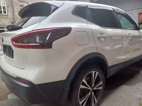 2021 Nissan Qashqai II Рестайлинг, белый, 1900000 рублей, вид 5