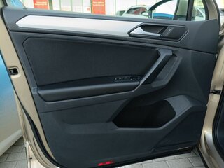 2021 Volkswagen Tiguan II Рестайлинг, коричневый, 2290000 рублей, вид 5