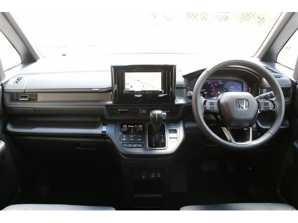2023 Honda Stepwgn Spada VI, белый - вид 10