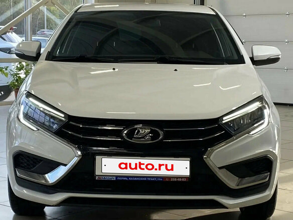 2024 Lada (ВАЗ) Vesta I Рестайлинг (NG), белый, 1080000 рублей - вид 1