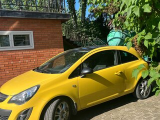 2013 Opel Corsa D Рестайлинг II, жёлтый, 620000 рублей, вид 3