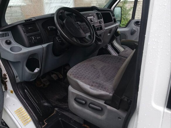 2010 Ford Transit, белый, 850000 рублей - вид 8