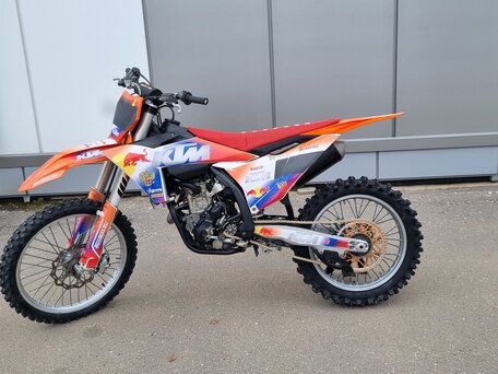 2024 KTM 250 SX F, оранжевый, 575000 рублей, вид 2