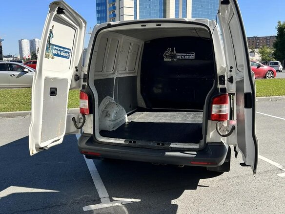 2012 Volkswagen Transporter T5 Рестайлинг, белый, 1650000 рублей - вид 7