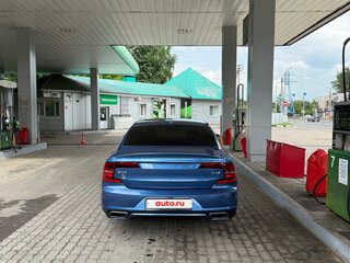 2018 Volvo S90 II, синий, 3250000 рублей, вид 4
