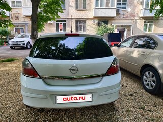 2007 Opel Astra H Рестайлинг, белый, 450000 рублей, вид 3