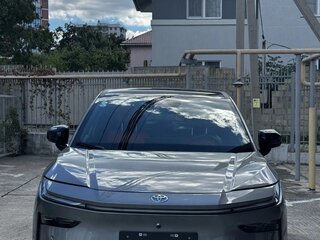 2026 Toyota bZ3X 58.3 kWh, серый, 2950000 рублей, вид 1
