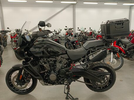 2022 Harley-Davidson Pan America Special, чёрный, 1400000 рублей, вид 4