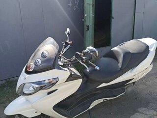 2008 Suzuki Burgman (SkyWave) 400, белый, 270000 рублей, вид 4