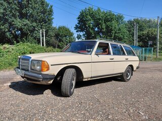 1982 Mercedes-Benz W123 300, бежевый, 505000 рублей, вид 1