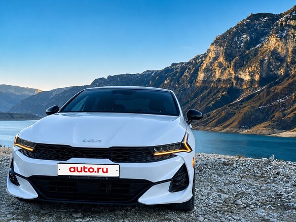 2021 Kia K5 III, белый, 2550000 рублей - вид 3
