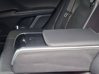 2021 Toyota Camry VIII (XV70) Рестайлинг, белый, 2790000 рублей, вид 5