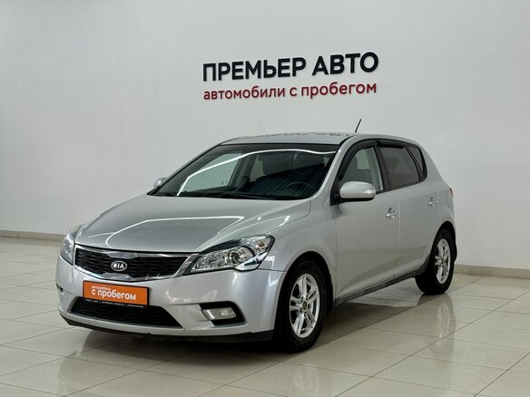 2010 Kia Ceed I Рестайлинг, серебристый, 520000 рублей