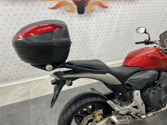 2007 Honda CB 600F Hornet, красный, 445000 рублей - вид 6