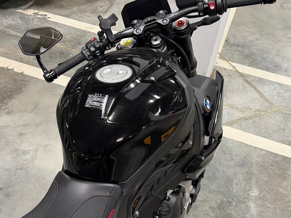 2025 BMW S 1000 R, чёрный, 2170000 рублей - вид 3