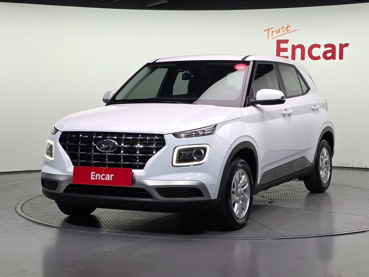 Открыть фотографии: Hyundai Venue I