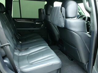 2015 Lexus LX 570 III Рестайлинг 2, чёрный, 7990000 рублей, вид 4