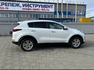 2017 Kia Sportage IV, белый, 1850000 рублей, вид 1