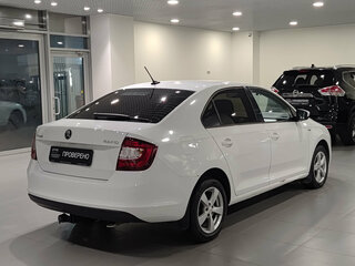2019 Skoda Rapid I Рестайлинг, белый, 1047000 рублей, вид 5