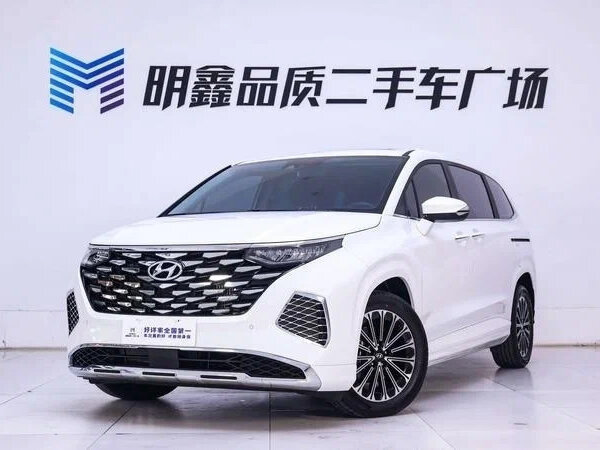 Открыть фотографии: Hyundai Custo I Рестайлинг
