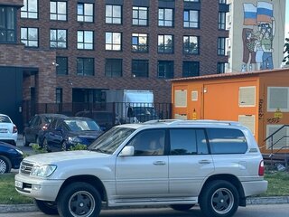 2002 Lexus LX 470 II Рестайлинг, бежевый, 2300000 рублей, вид 2