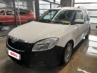 2010 Skoda Roomster I, белый, 399000 рублей, вид 2