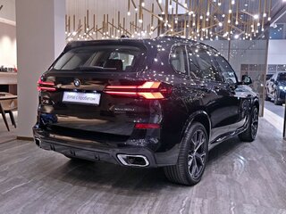 2026 BMW X5 Long 30Li IV (G05/G18) Рестайлинг, чёрный, 10500000 рублей, вид 2