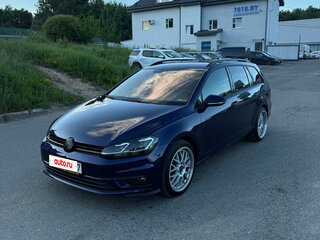 2020 Volkswagen Golf VII Рестайлинг, синий, 1650000 рублей, вид 1