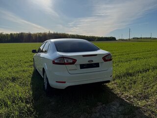 2011 Ford Mondeo IV Рестайлинг, белый, 800000 рублей, вид 4
