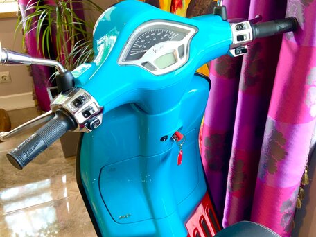 2023 Vespa Primavera, голубой, 755000 рублей, вид 3