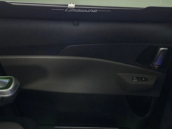 2025 Kia Carnival IV Рестайлинг, серебристый, 7400001 рублей - вид 22
